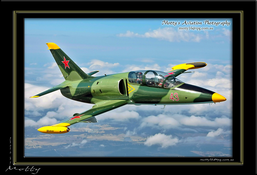 Mottys-Albatros-VH-KEE_2008_08_30_1127-LR-001