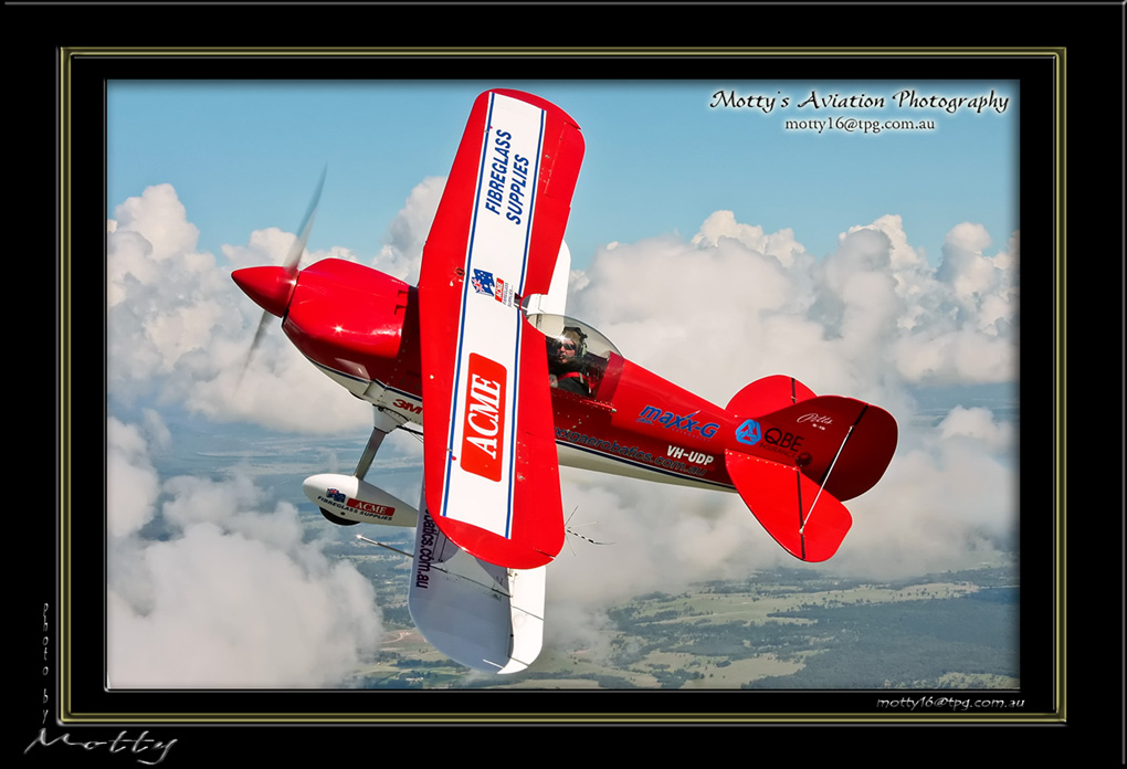 Mottys-Pitts-Special-VH-UDP_2009_03_21_7992-LR-1-001