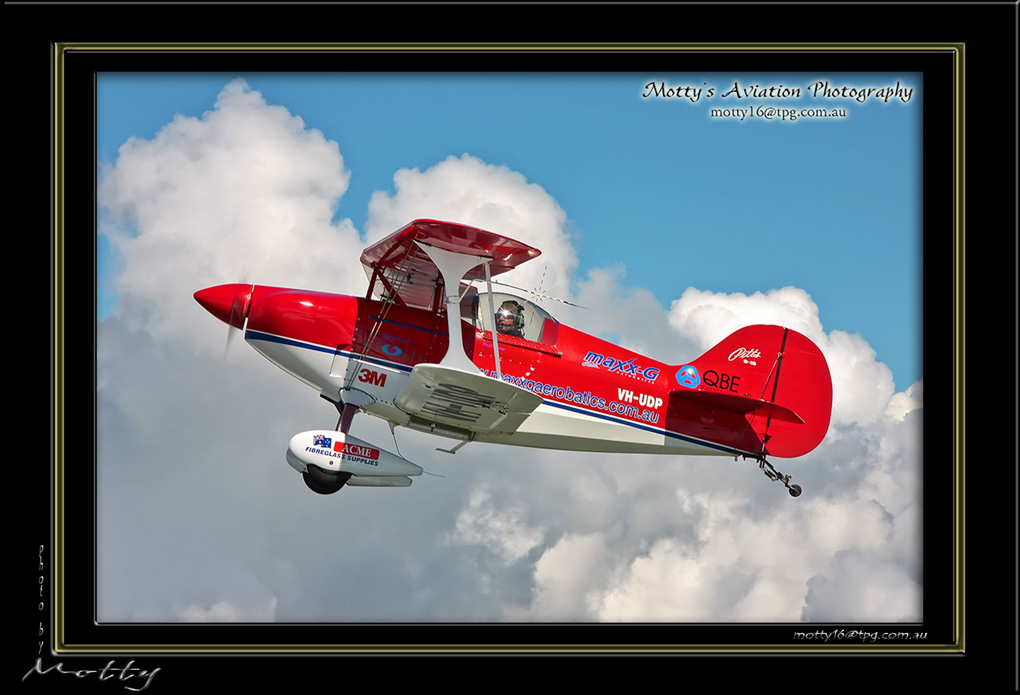 Mottys-Pitts-Special-VH-UDP_2009_03_21_8107-LR-1-001