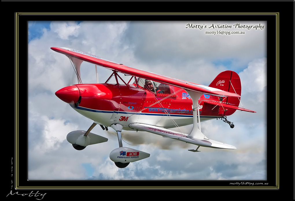 Mottys-Pitts-Special-VH-UDP_2009_03_21_9192-LR-1-001