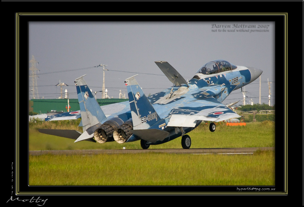Mottys-Aggressor-F-15-088_2007_10_03_2090-LR-web