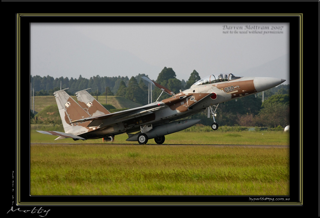 Mottys-Aggressor-F-15-090_2007_10_03_1994-LR-web