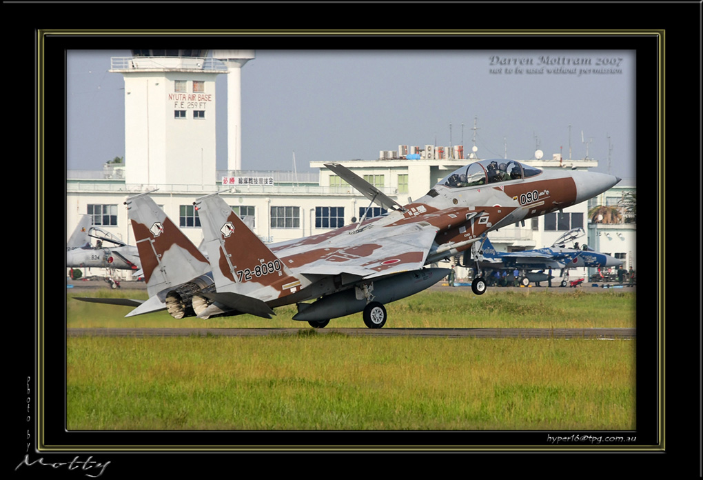 Mottys-Aggressor-F-15-090_2007_10_03_2003-LR-web