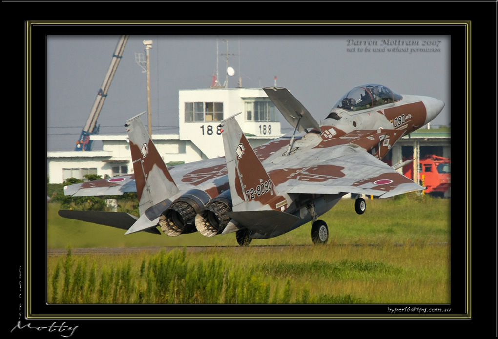 Mottys-Aggressor-F-15-090_2007_10_03_2009-LR-web