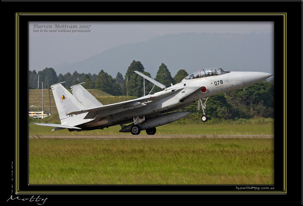 Mottys-F-15-078_2007_10_03_1410-LR-2-web