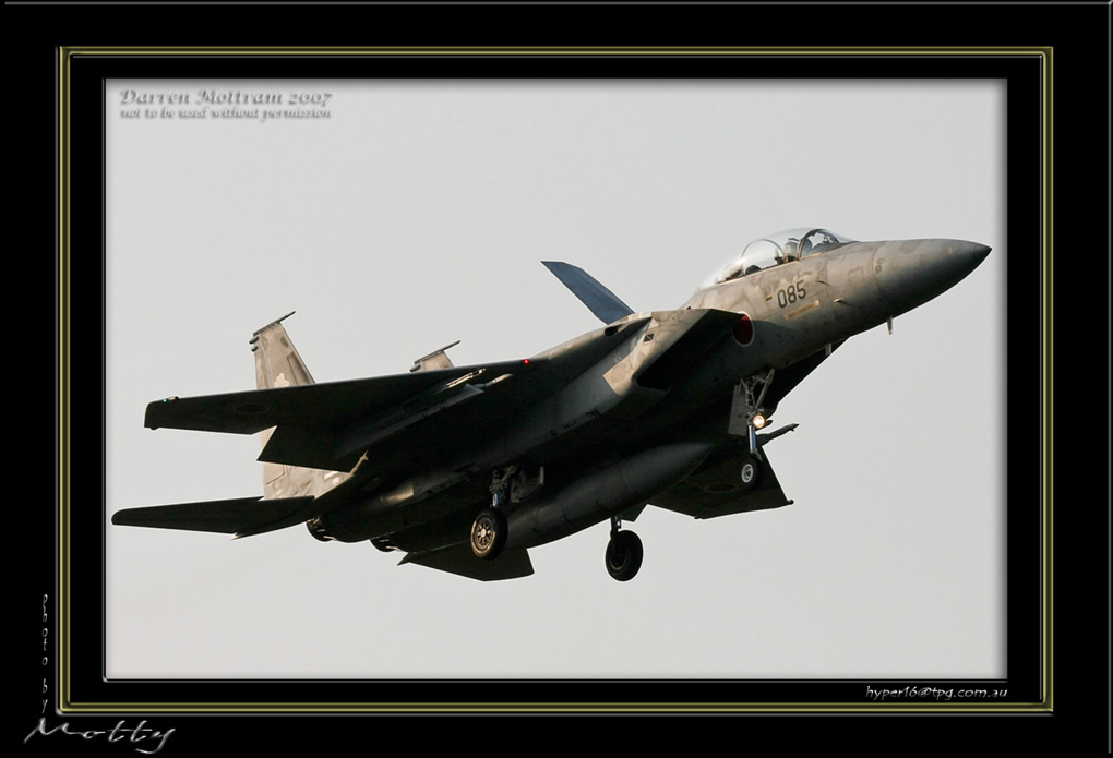 Mottys-F-15-085_2007_10_03_2137-LR-web