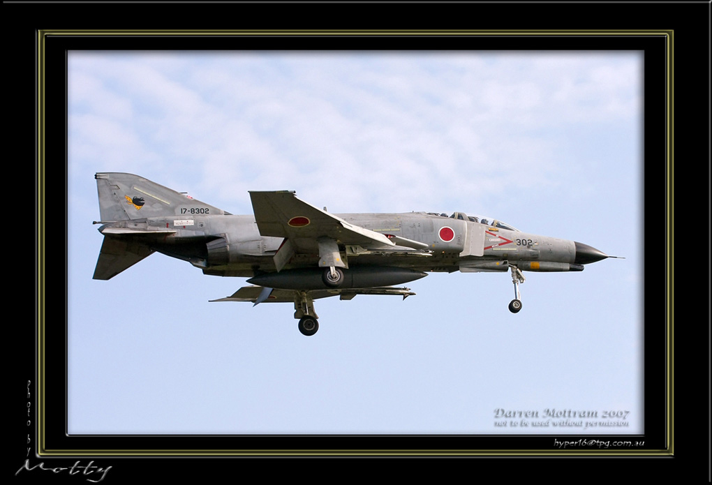 Mottys-F-4EJ-302_2007_10_04_2495-LR-2-web