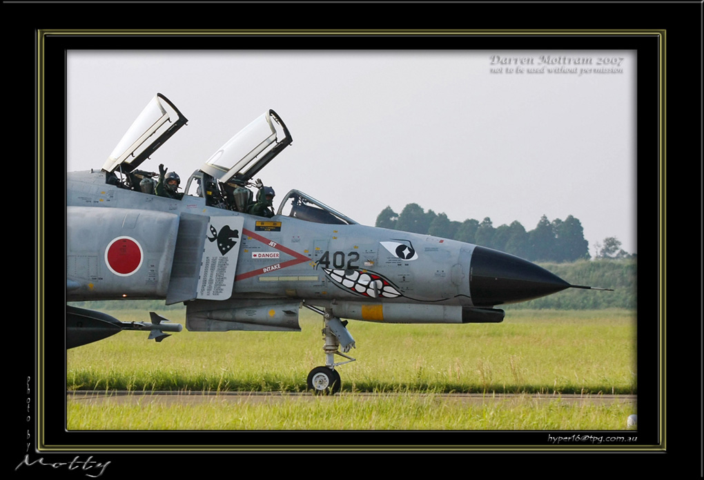 Mottys-F-4EJ-401_2007_10_04_2314-LR-001-web
