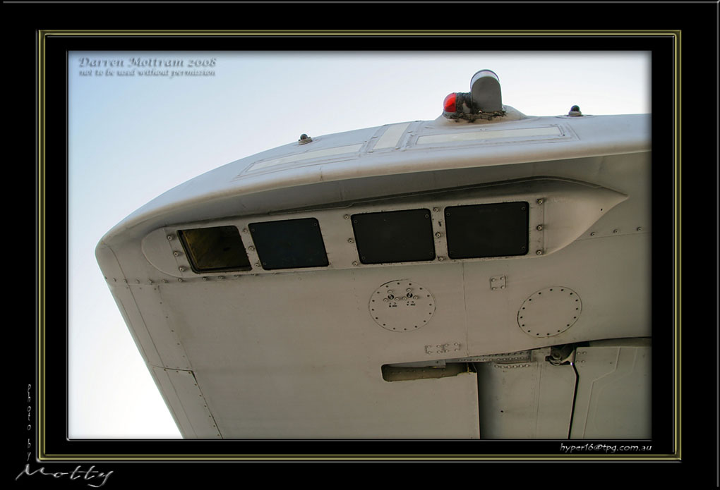 Mottys-OSAN-A-10-Details-10_2007_10_06_1950-LR