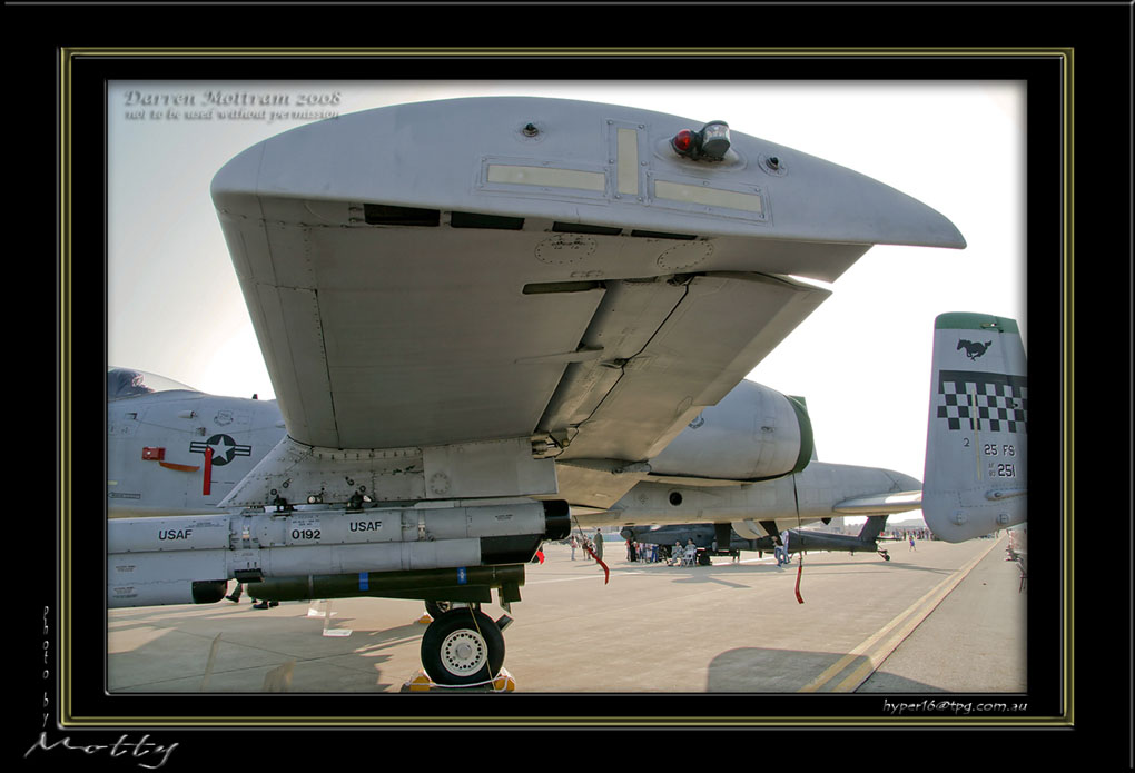 Mottys-OSAN-A-10-Details-12_2007_10_06_1951-LR