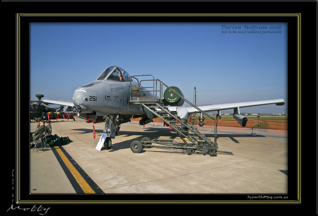 Mottys-OSAN-A-10-09_2007_10_07_1195-LR-1