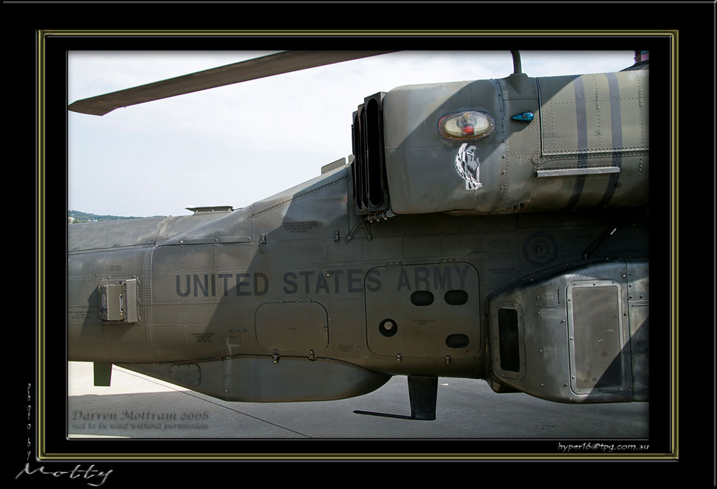 Mottys-Apache-10_2007_10_06_1826-LR