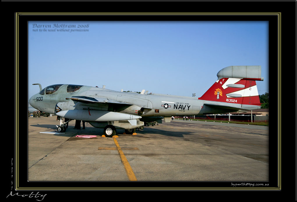 Mottys-EA-6B-09_2007_10_06_2009-LR