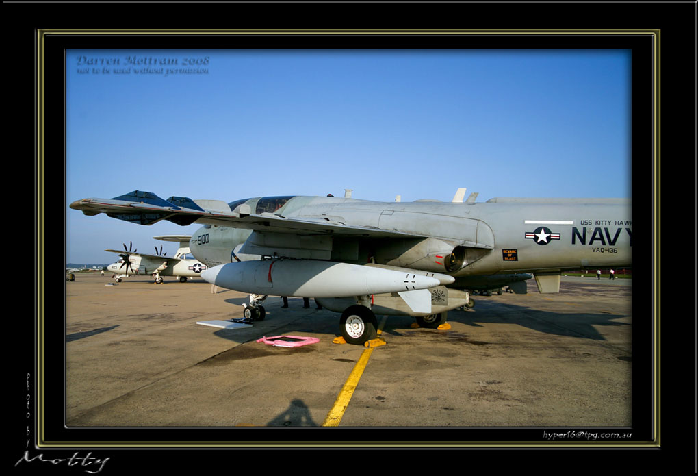 Mottys-EA-6B-10_2007_10_06_2006-LR