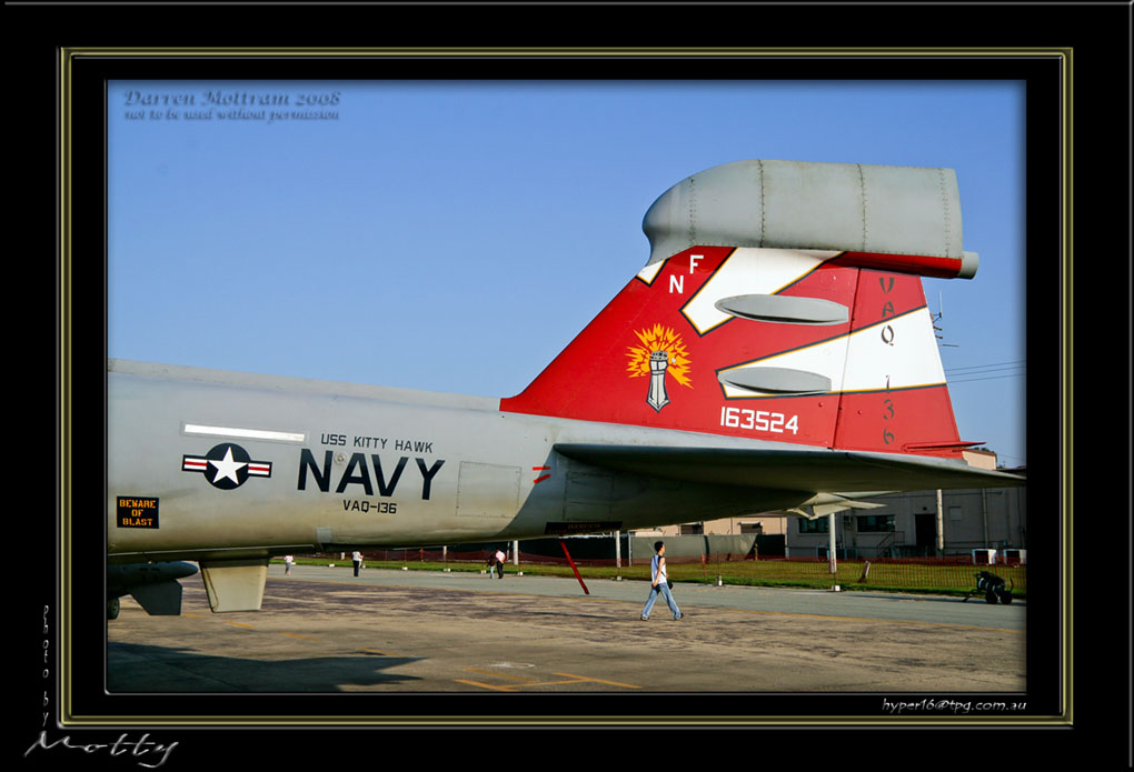 Mottys-EA-6B-12_2007_10_06_2003-LR
