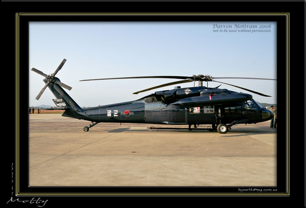 Mottys-ROKAF-Blackhawk-05_2007_10_06_1933-LR-1