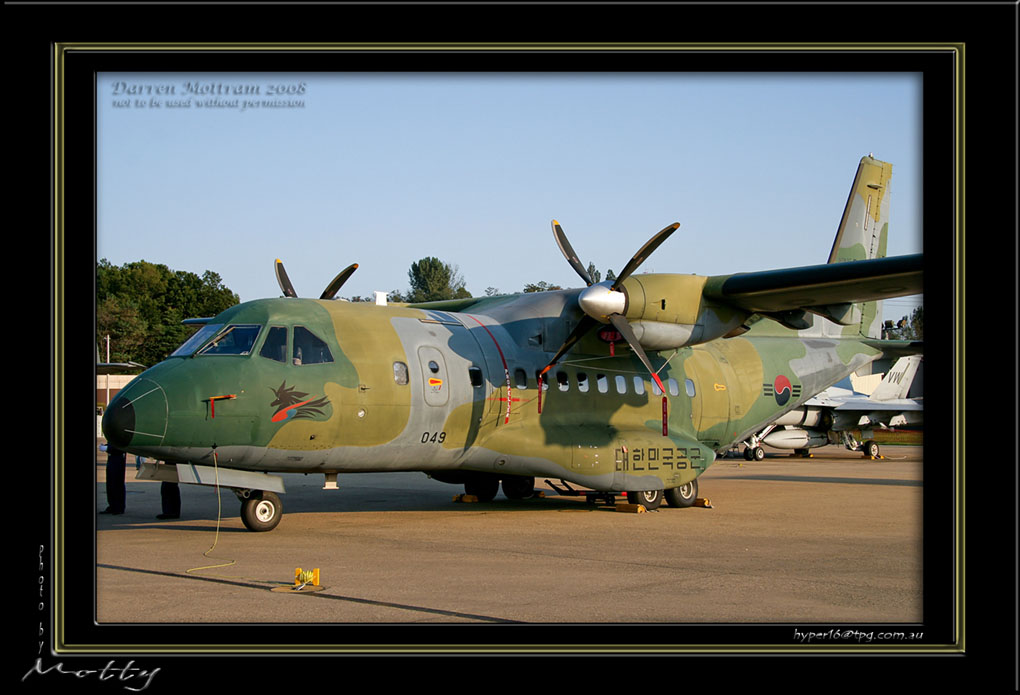 Mottys-ROKAF-CN235-05_2007_10_06_2042-LR-2