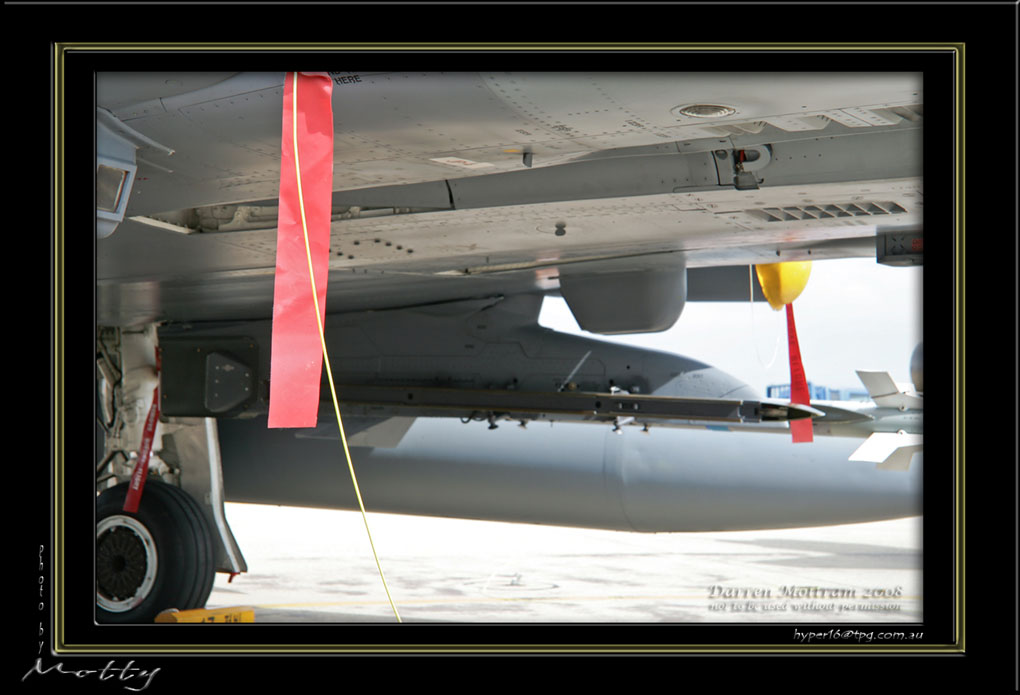 Mottys-ROKAF-F-4E-Details-55_2007_10_06_110-LR
