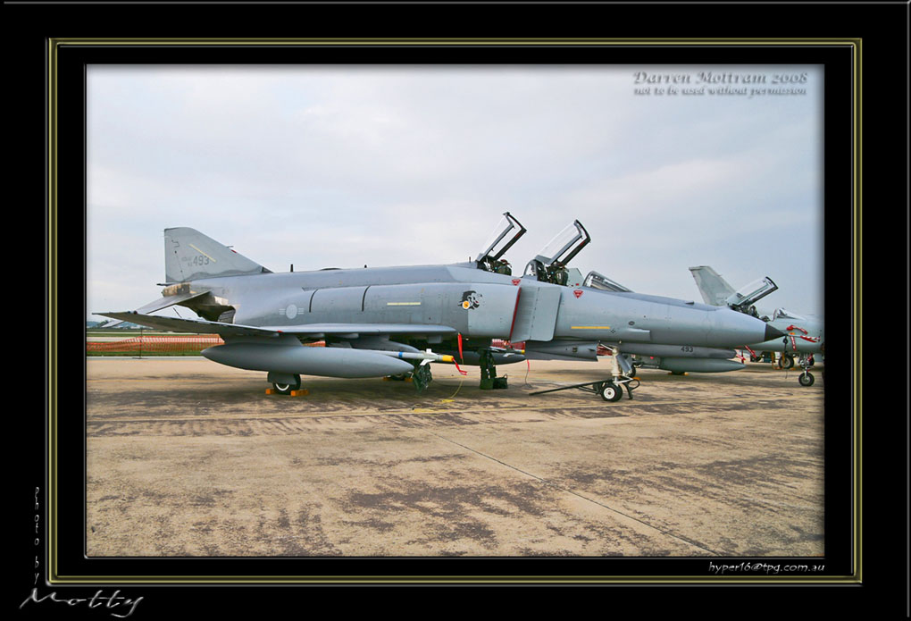 Mottys-ROKAF-F-4E-03_2007_10_07_1417-LR-1