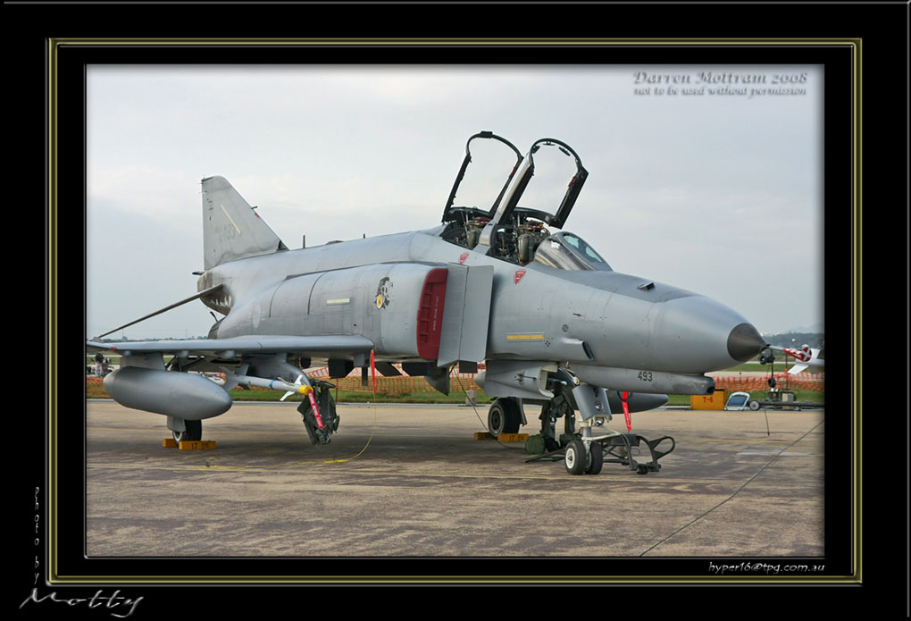 Mottys-ROKAF-F-4E-05_2007_10_07_2238-LR-1