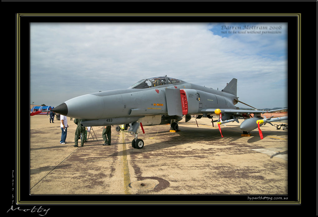 Mottys-ROKAF-F-4E-12_2007_10_06_88-LR-1