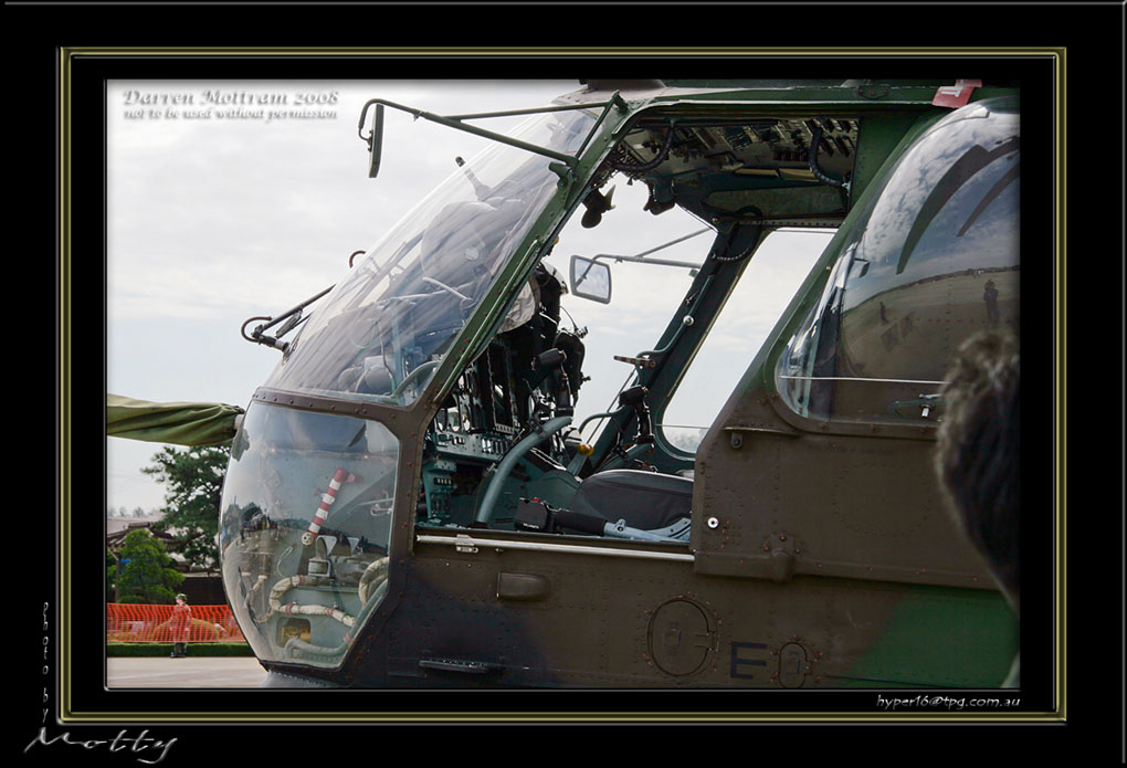 Mottys-ROKAF-KA32-Details-02_2007_10_06_289-LR