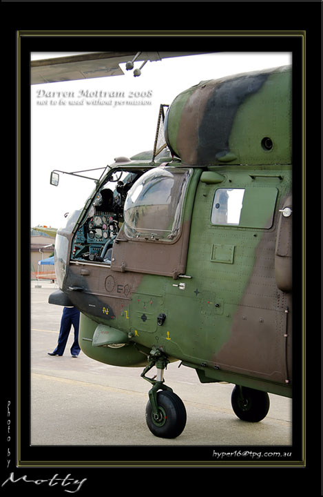 Mottys-ROKAF-KA32-Details-03_2007_10_06_283-LR