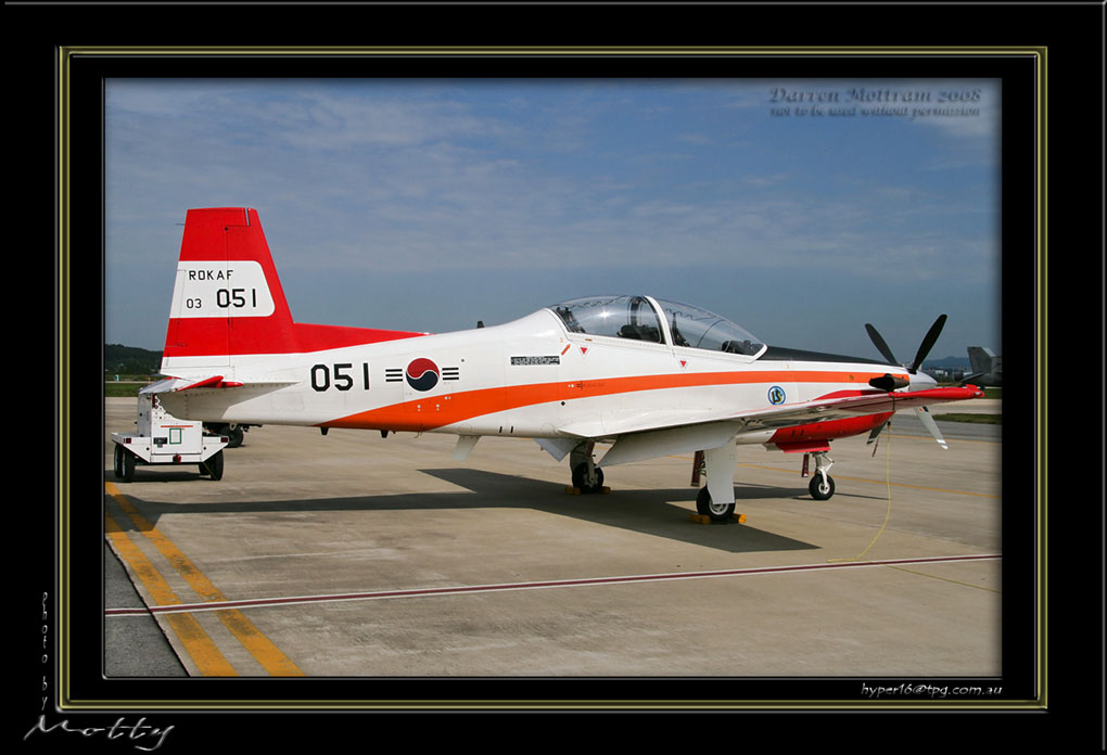 Mottys-ROKAF-KT-1-051-04_2007_10_06_191-LR
