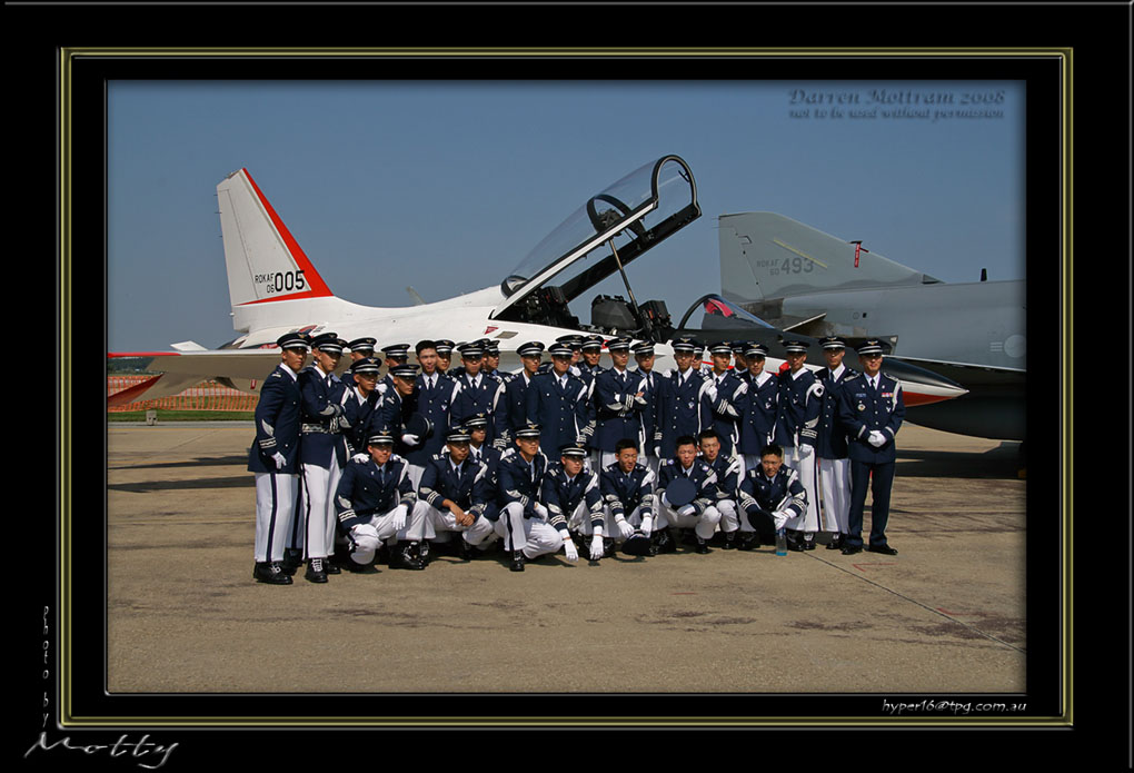 Mottys-ROKAF-T50-005-08_2007_10_06_1859-LR