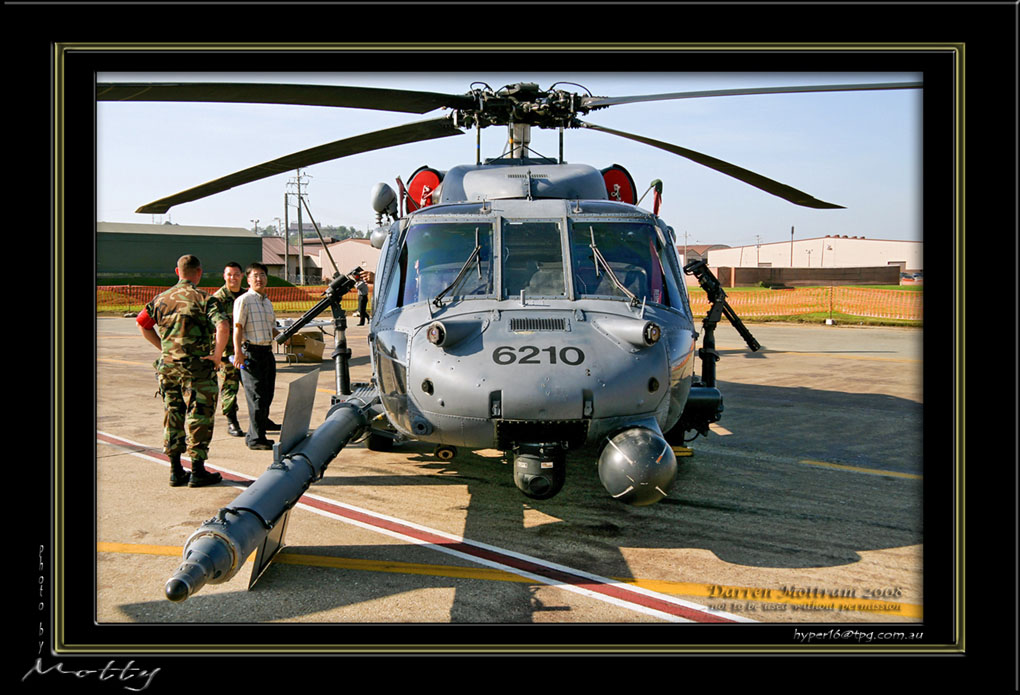 Mottys-HH-60-13_2007_10_07_1136-LR
