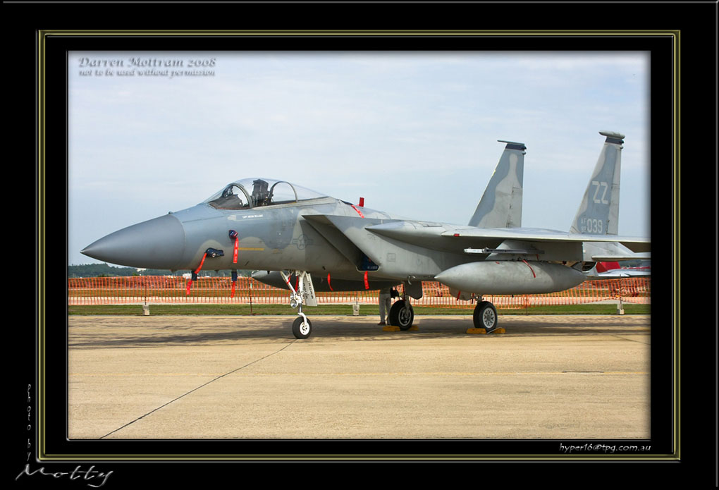 Mottys-ZZ-F-15C-3039-03_2007_10_06_320-LR