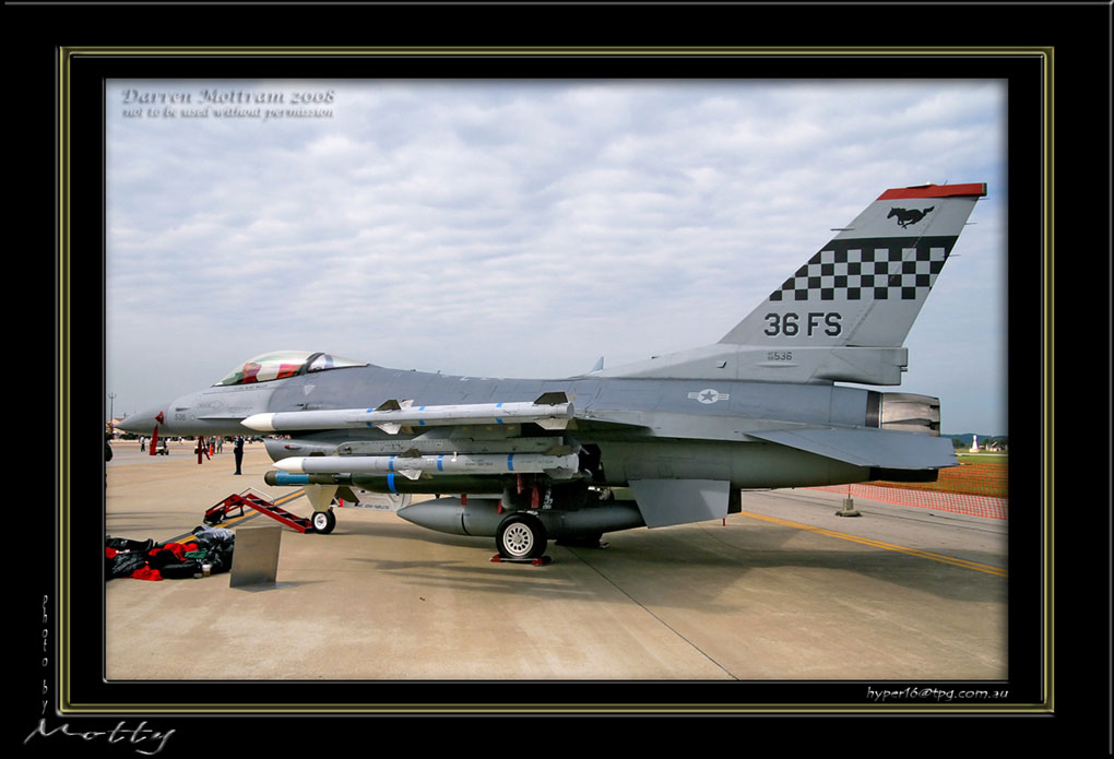 Mottys-OS-F-16C-0536-10_2007_10_06_200-LR
