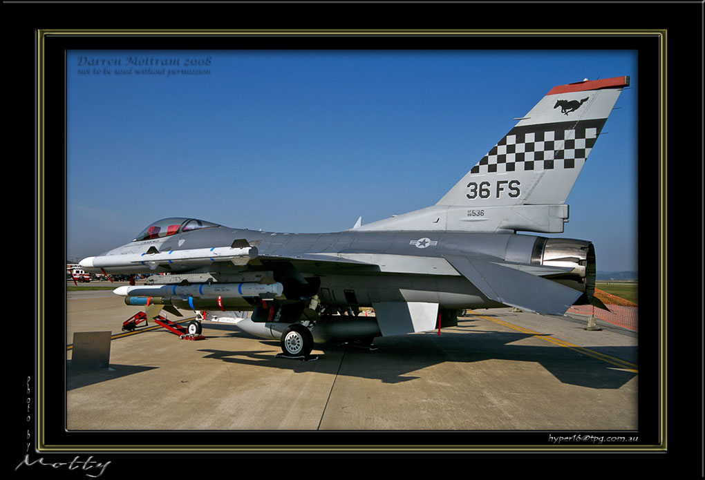 Mottys-OS-F-16C-0536-11_2007_10_07_1185-LR