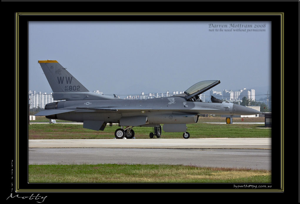 Mottys-WW-F-16C-802-07_2007_10_07_68-LR-1