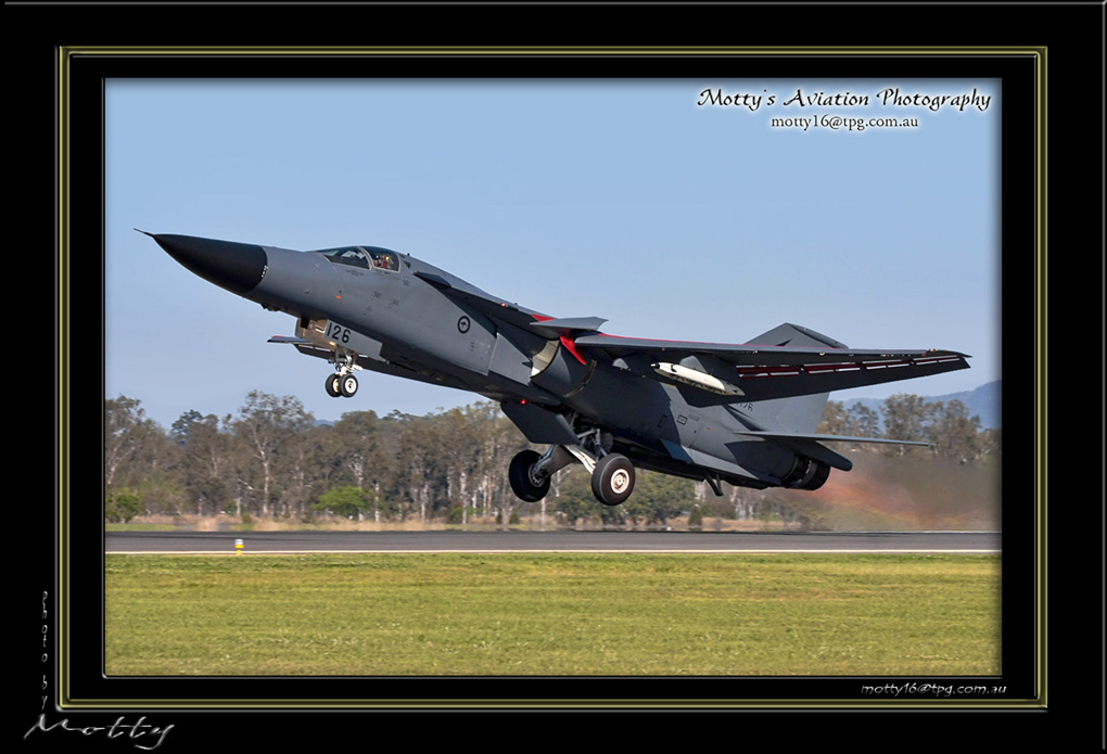 Mottys-F-111-8-126_2008_10_04_9999_975-LR-1