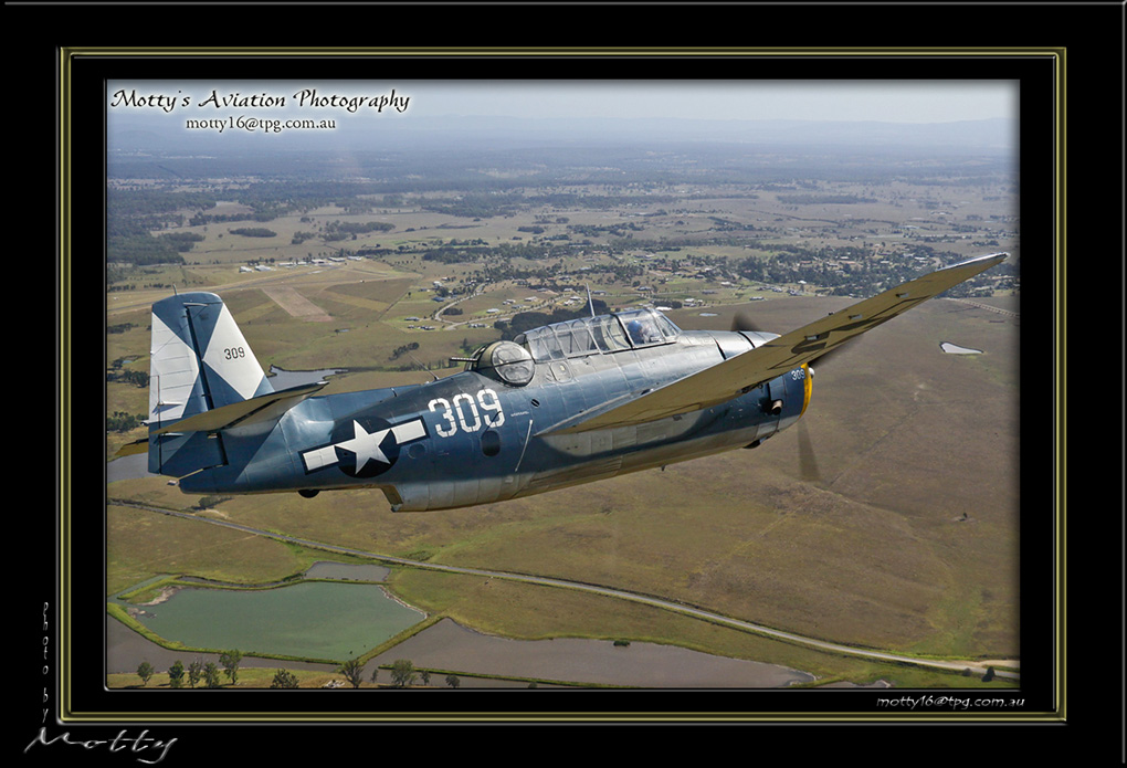 Mottys-Photo_2009_12_13_7973-LR-001