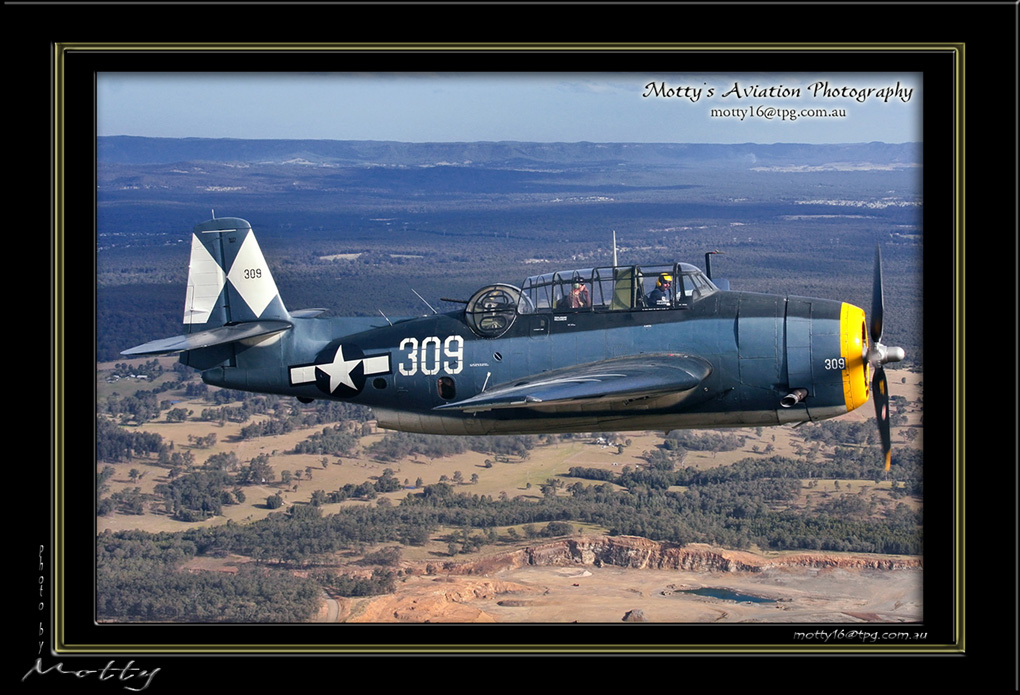 Mottys-Avenger-VH-TBM_2009_08_22_0242-LR-001