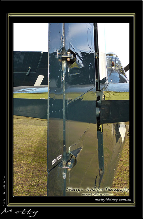 Mottys-Avenger-EMP-135-VH-MML_2009_08_25_070613-LR