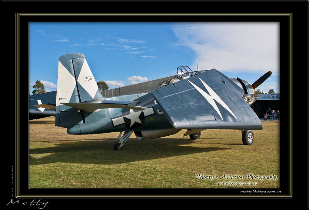 Mottys-Avenger-VH-TBM-EXT-030-2009_08_22_0052-LR-001