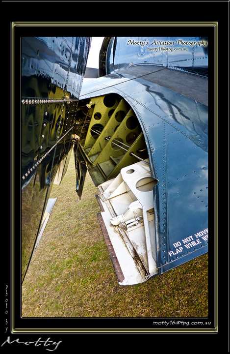 Mottys-Avenger-LW-0094-VH-MML-2009_08_25_065345-LR