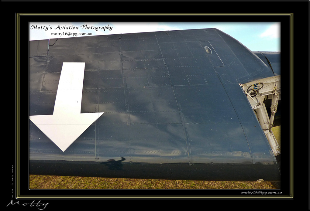 Mottys-Avenger-RW-0153-VH-MML-2009_08_25_064901-LR