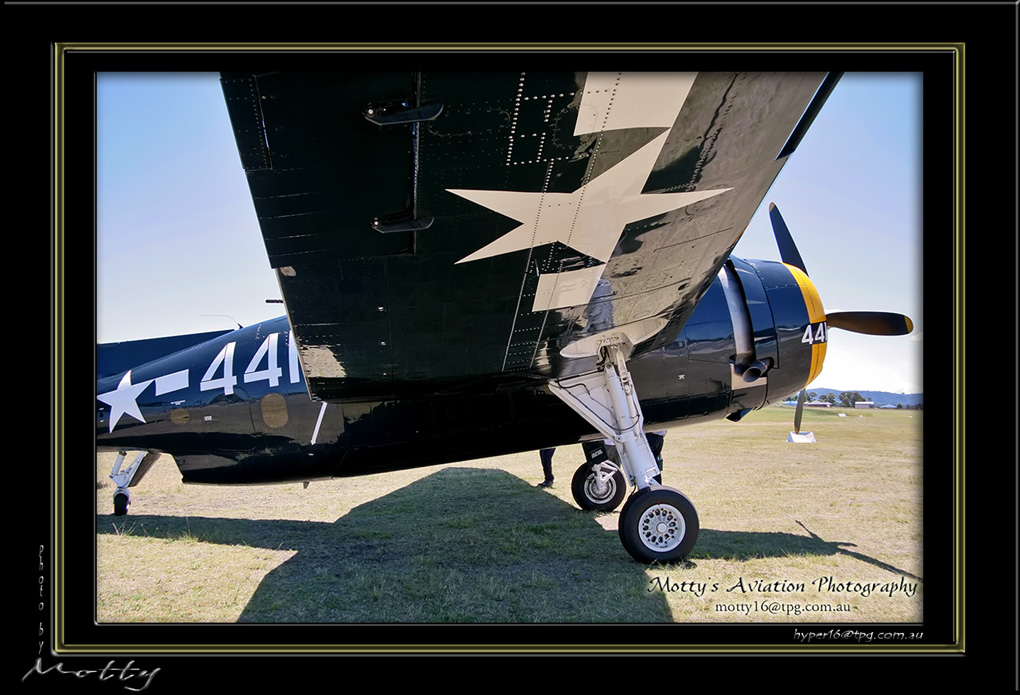 Mottys-Avenger-RW-0211-VH-MML-2008_10_25-6005-LR-1-001