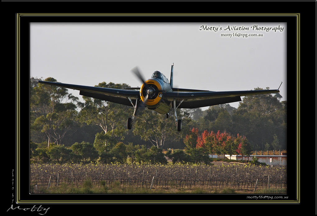 Mottys-Avenger-VH-MML_2009_05_24_7890-LR-1-001