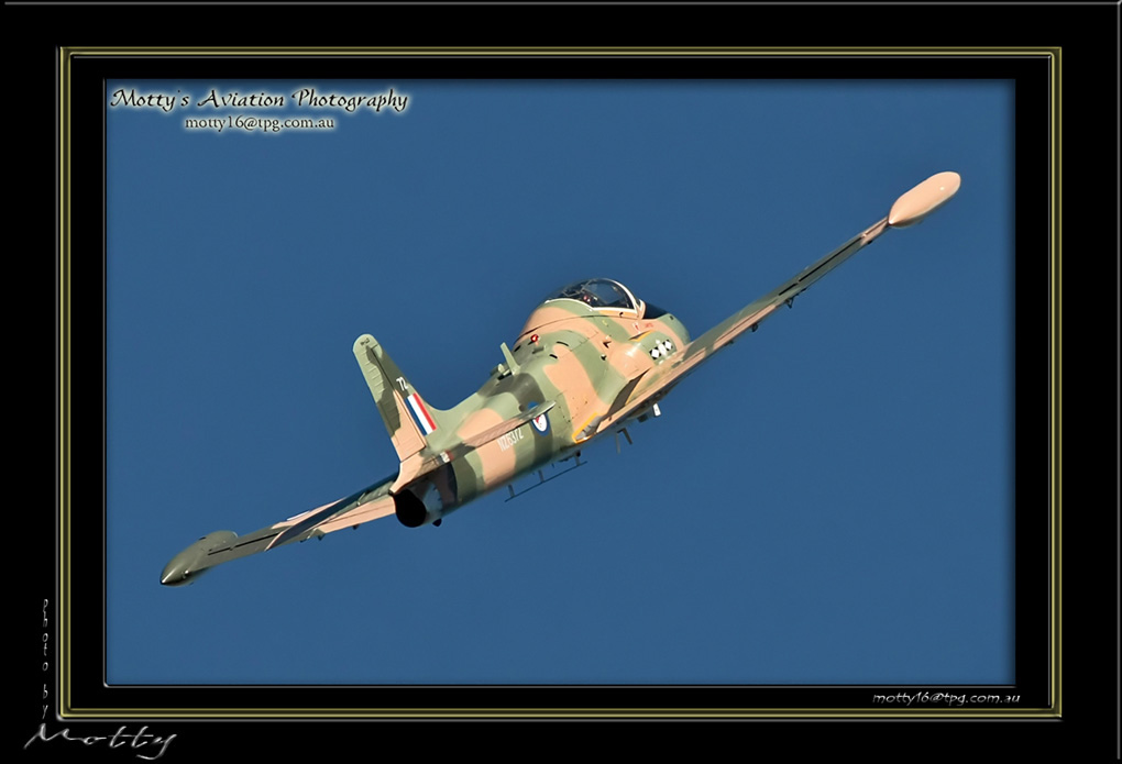 Mottys-Strikemaster_2008_09_27_6933-LR-1-001