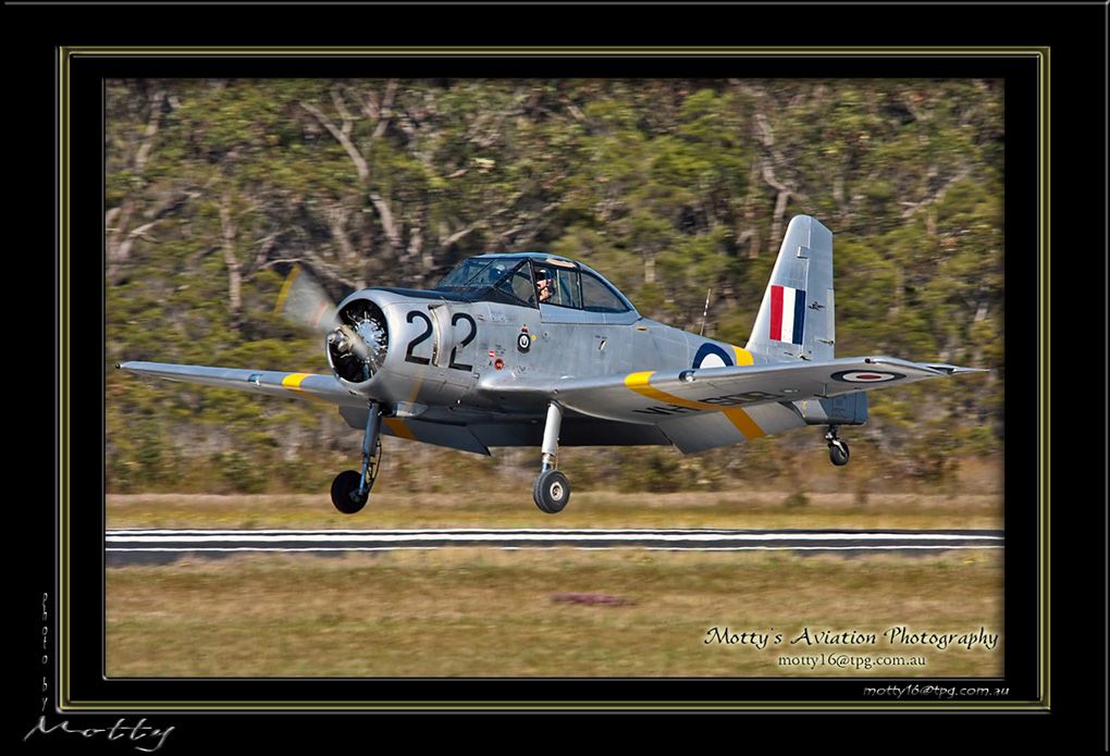 Mottys-Winjeel-VH-SOB_2008_09_28_8317-LR-1-001