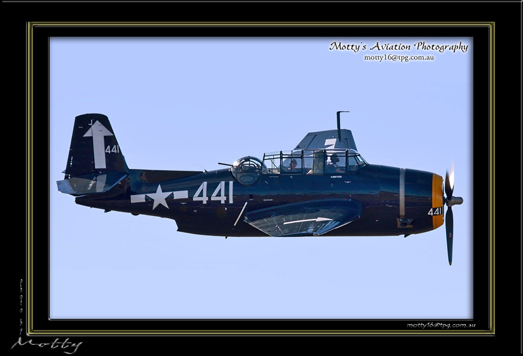 Mottys-Avenger-VH-MML-2008_10_25_206-LR-1-001
