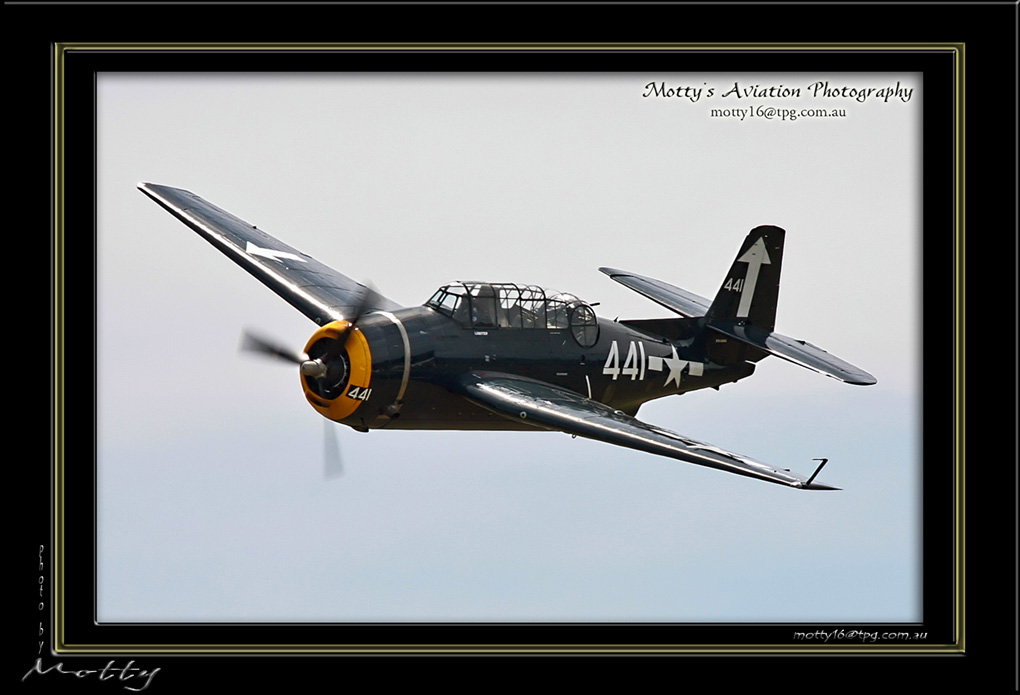 Mottys-Avenger-VH-MML-2008_10_26_1095-LR-1-001