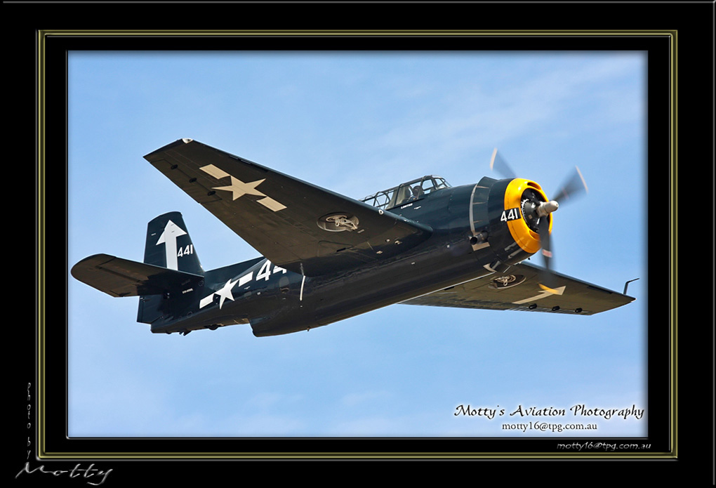 Mottys-Avenger-VH-MML-2008_10_26_993-LR-1-001