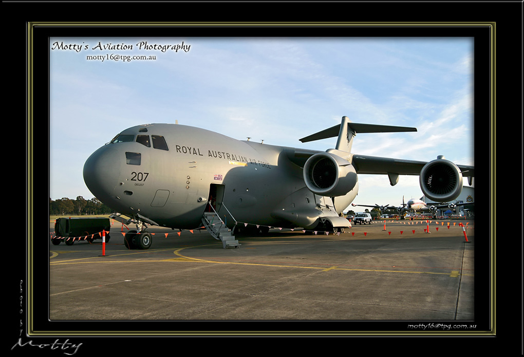 Mottys-C-17-A41-208-2008_10_26-6443-LR-1-001