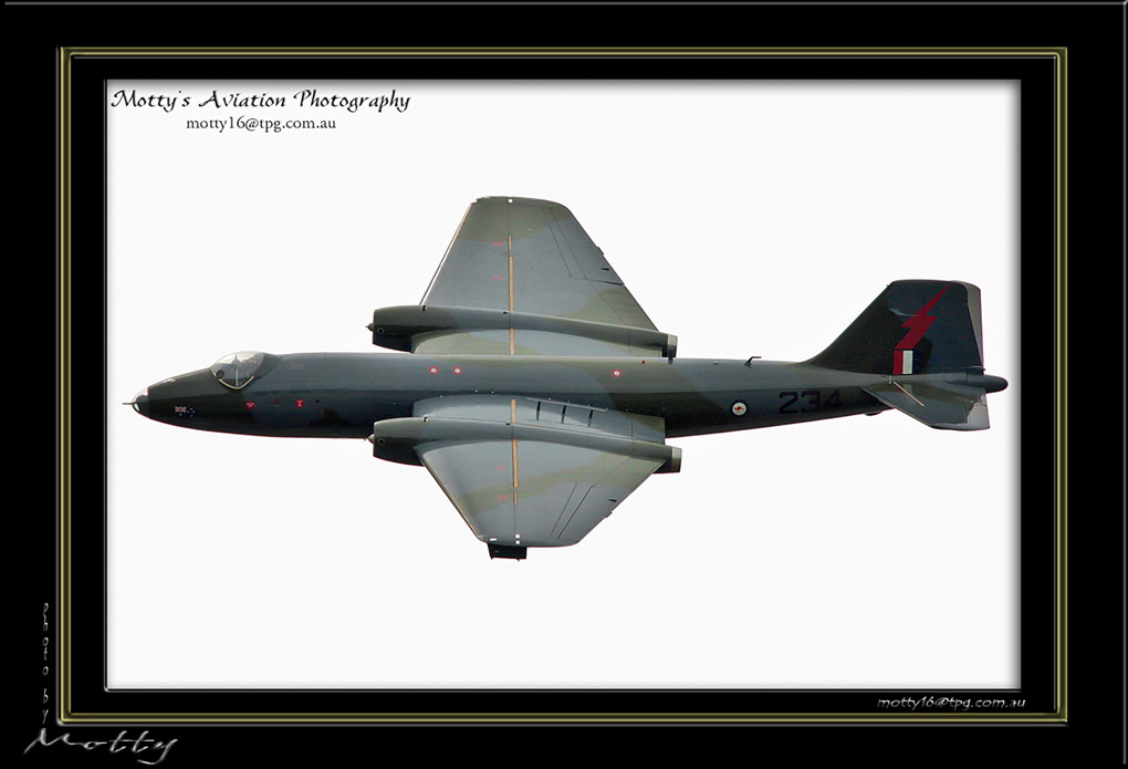 Mottys-Canberra-VH-ZSQ-2008_10_26_1897-LR-1-001